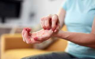 К чему чешется левая ладонь: примета и ее значение