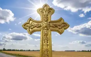 К чему снится крест: значение и толкование